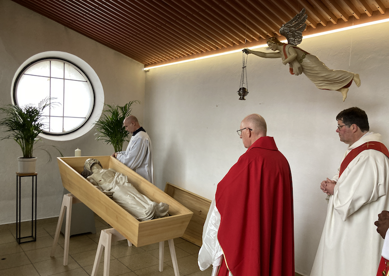 Karfreitagslieturgie-Heiliges-Grab-2025-FOTO- 2025