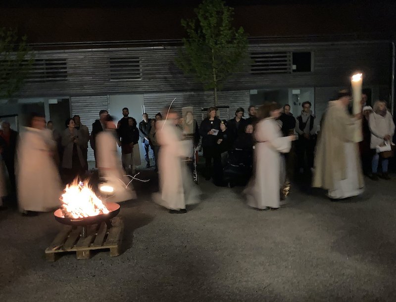 Osternacht-Prozession-2025-006-800