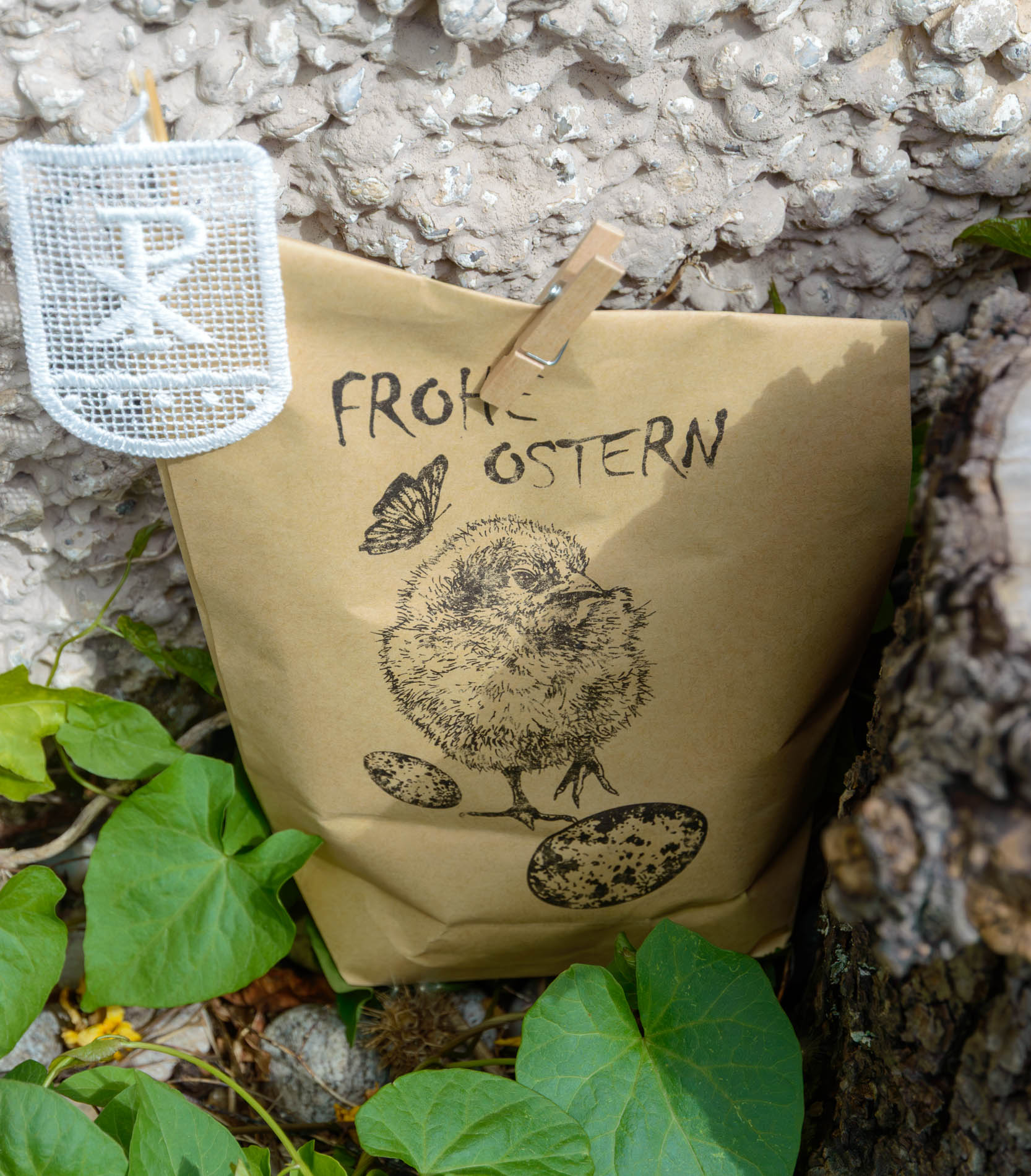 Ostereiersuchen im Pfarrgarten