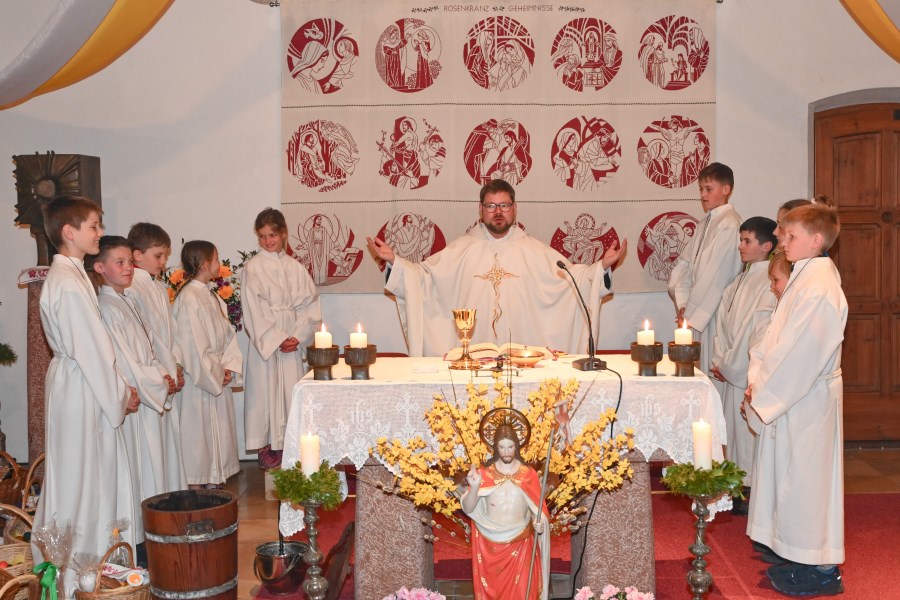 Osternacht Weissbach Friedensgruss