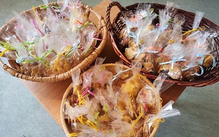 Firmung 2025 Rohrdorf Plätzchen für Senioren