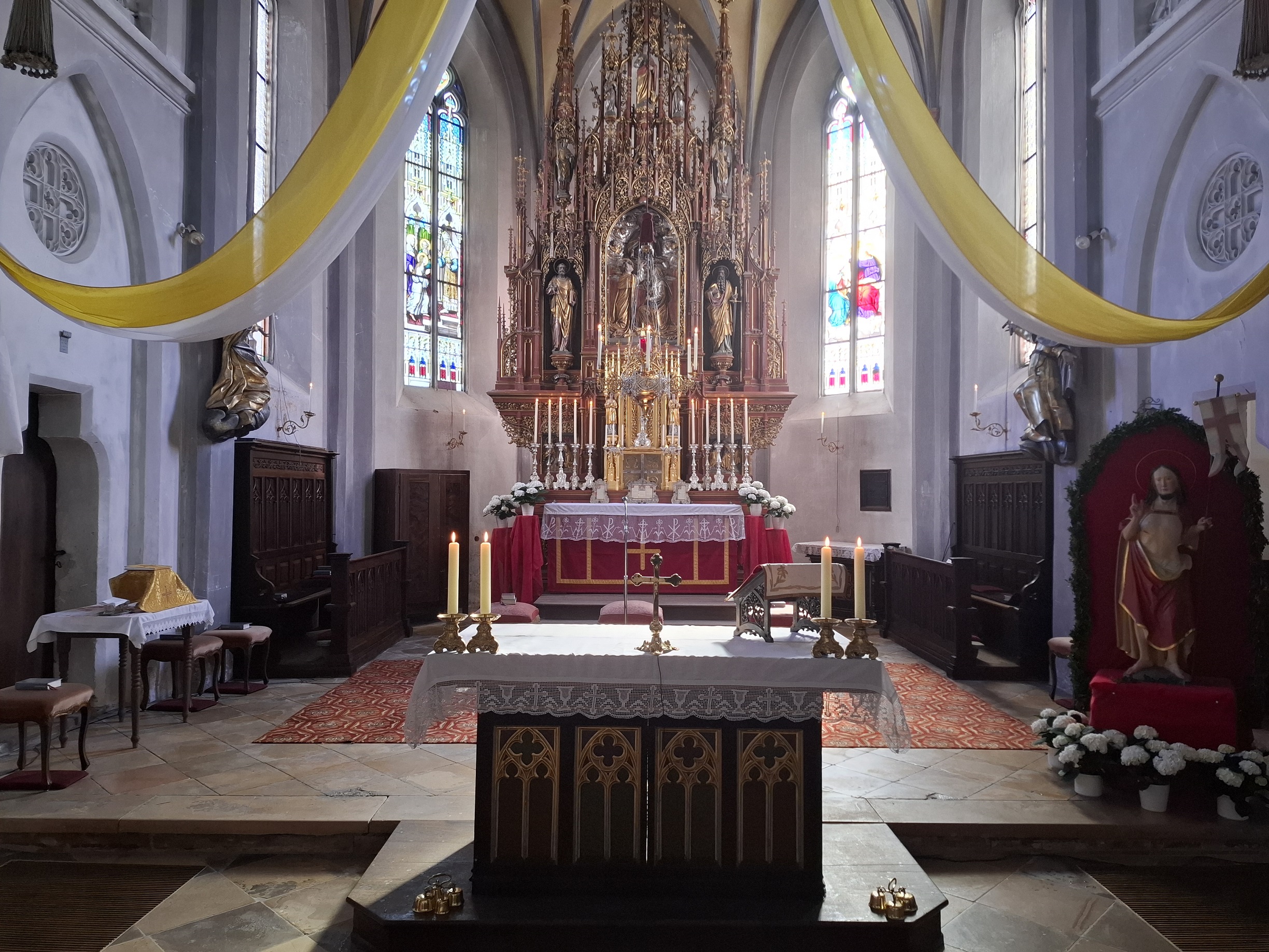 Kirche Peterskirchen<br/>Ostern 25