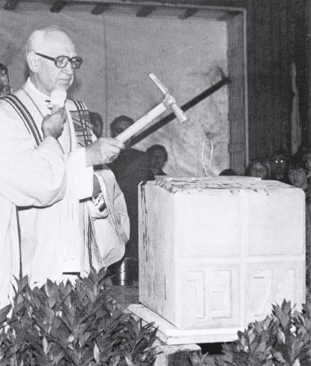 Grundstein 1975