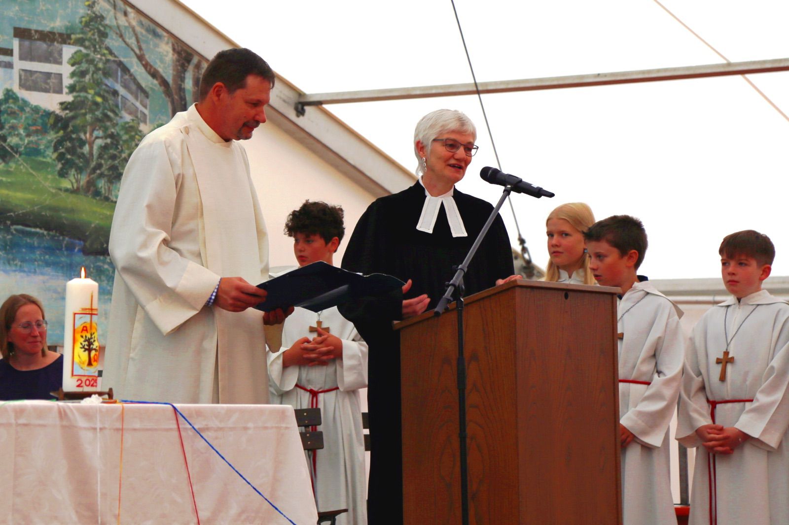 Ökumenischer Volksfestgottesdienst mit Feuerwehrfahrzeug-Segnung