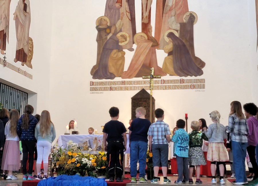 Kindergottesdienst in St. Albert