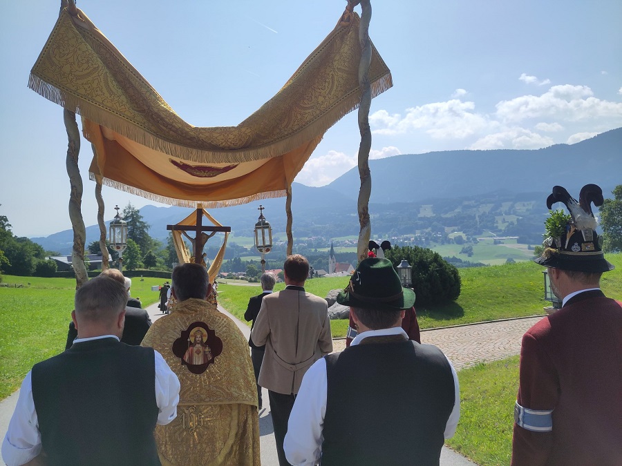 Fronleichnam Törwang