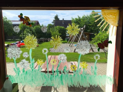 Fensterbild Pusteblumen