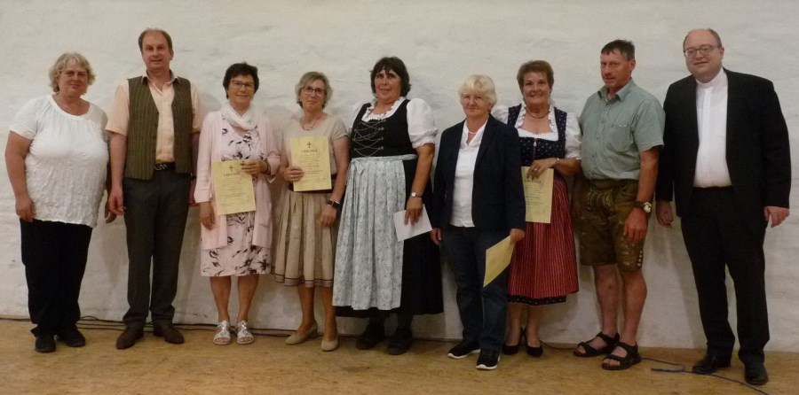 die Geehrten vom Pfarrverband Oberornau