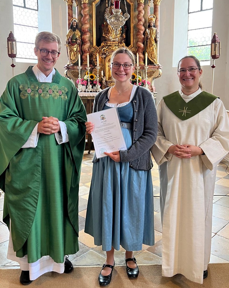 Höhenmoos Beauftragung der Wortgottesdienstleiterin Eva Stuffer