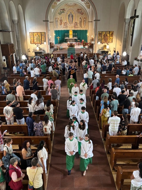 Santa Misa festiva de verano