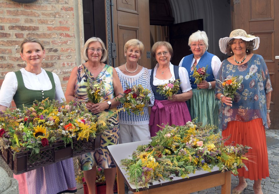 Kräuterbuschen 2025