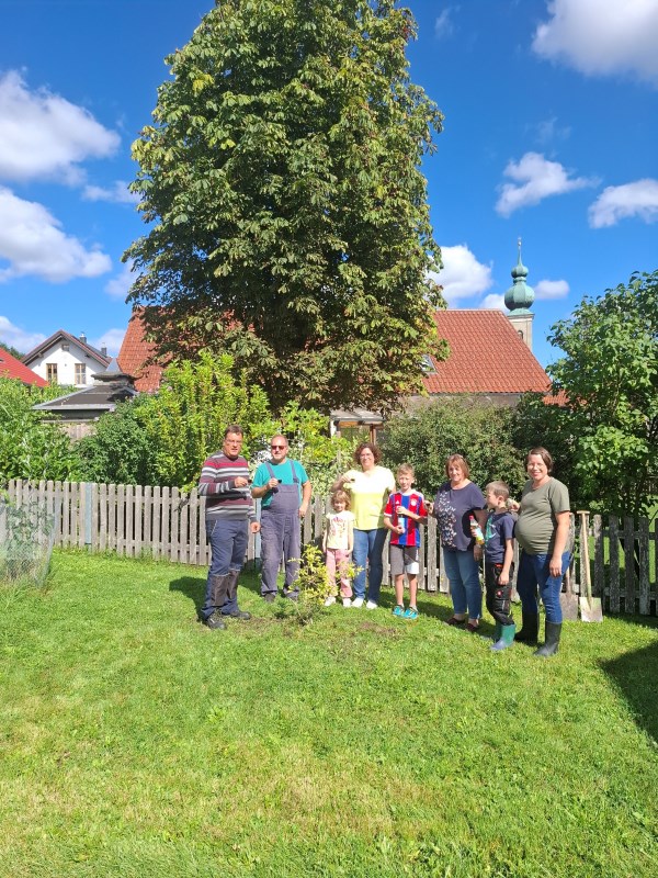 Taufkirchen, Baumpflanz-Challenge, PGR Hofkirchen