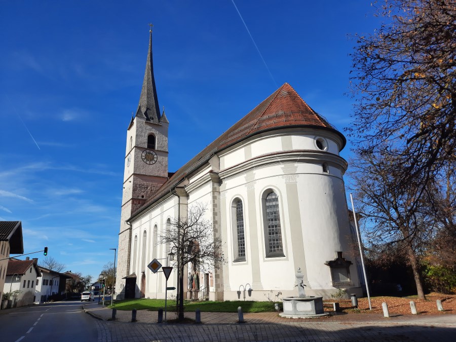 Pfarrkirche Halfing