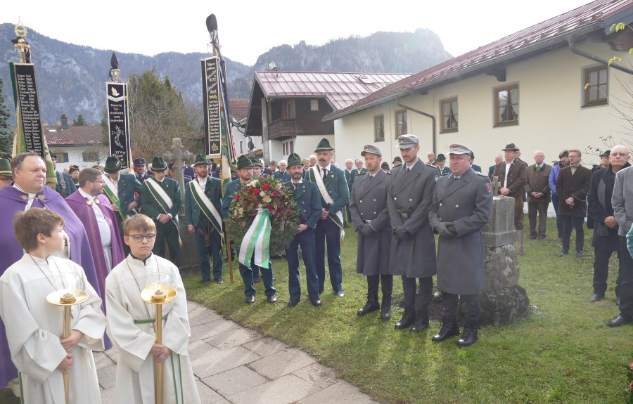 Volkstrauertag-draußen