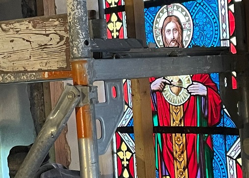 Freilegung Buntglasfenster