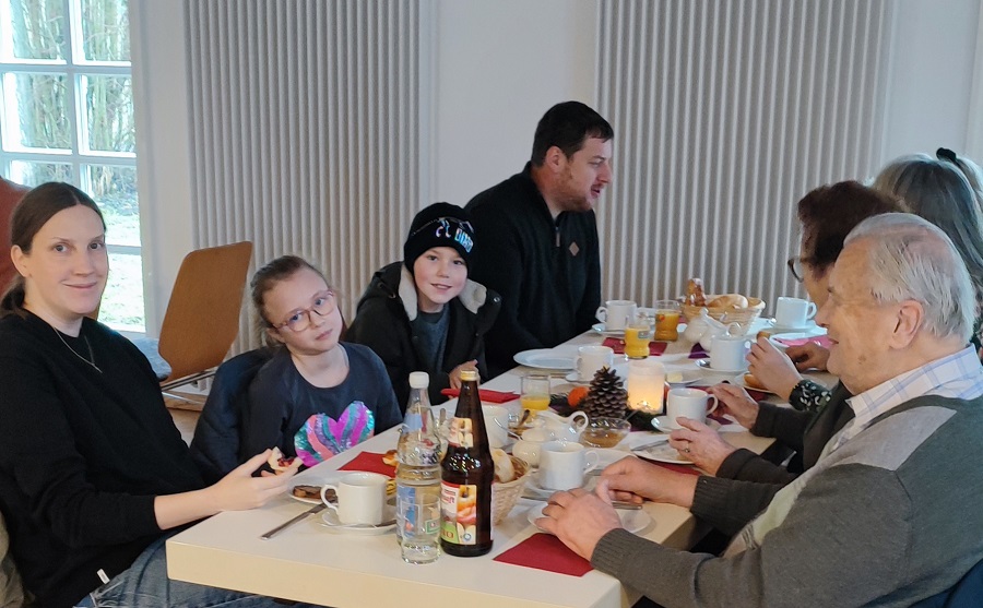 Thansau Frühstück nach Rorate-GD