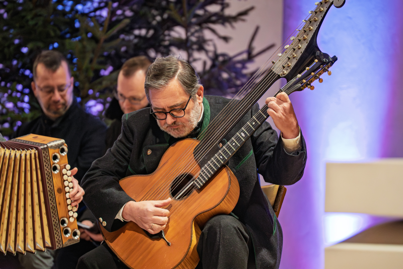 Familienmusik Röpfl beim Pasinger Adventssingen