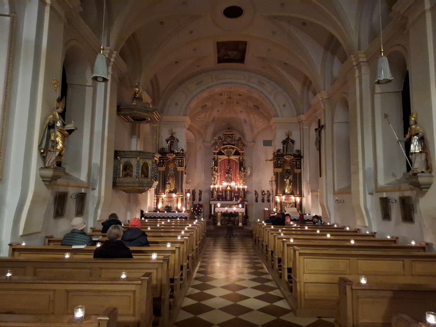 Taufkirchen, Hofkirchen, Rorate