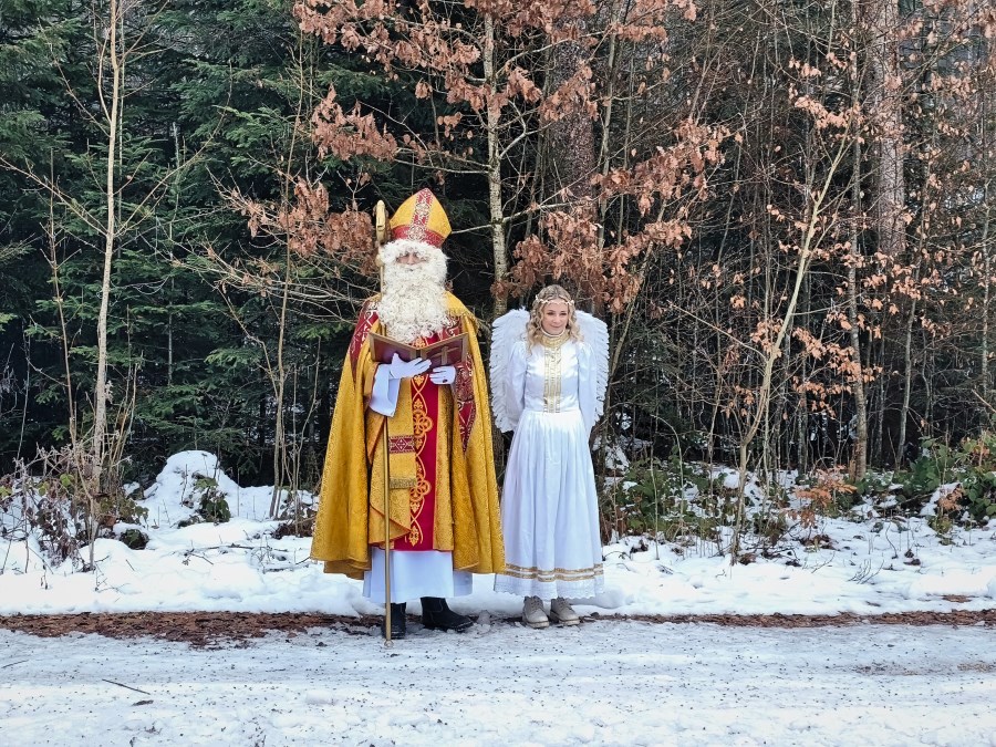 Nikolaus im Wald