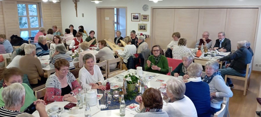 Taufkirchen, Moosen, Senioren, Dezember