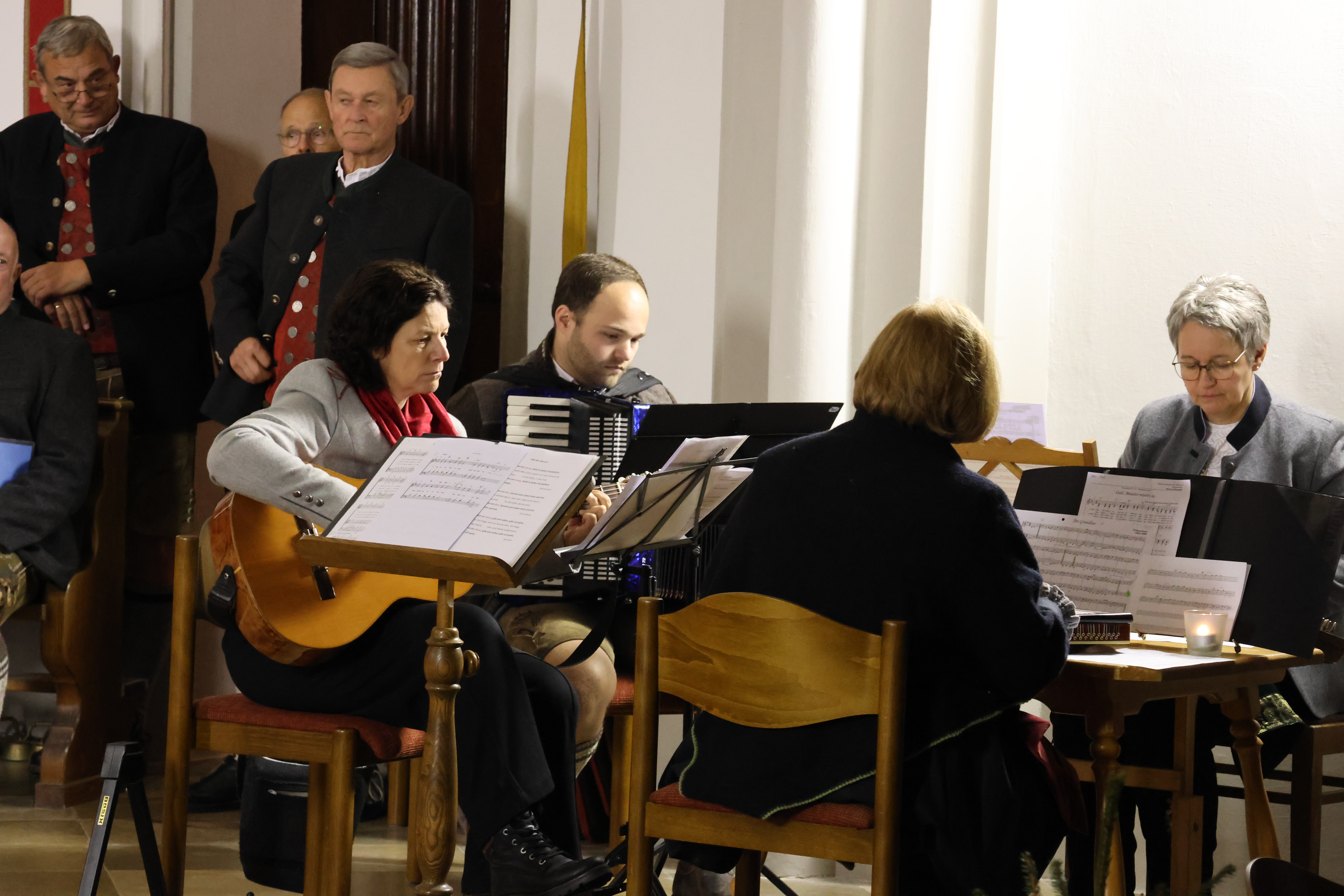 Adventssingen 2025 Gruppe Stubnmusik