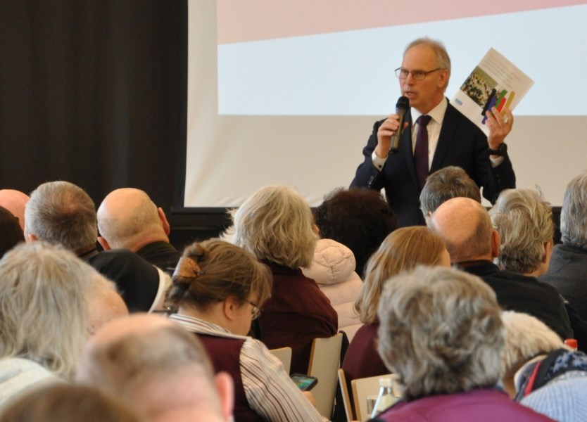 Michael Wagner bei der Begrüßung