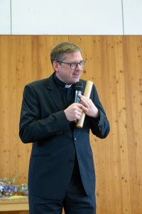 Pfarrer Tobias Hartmann