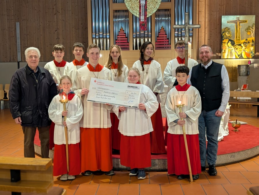 Spendenübergabe an Ministranten Fa. Duschl