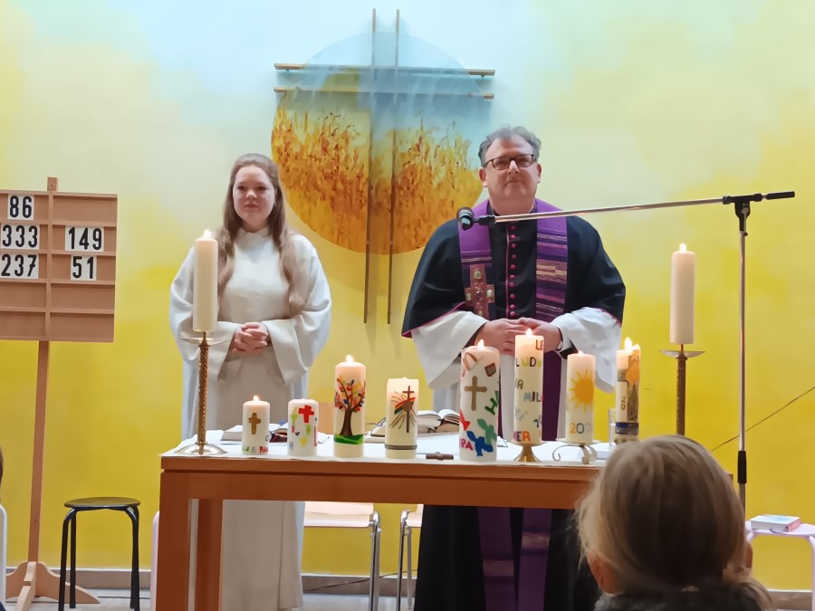 2026-03-08_Bild 1-Seelsorger ohne Ministranten