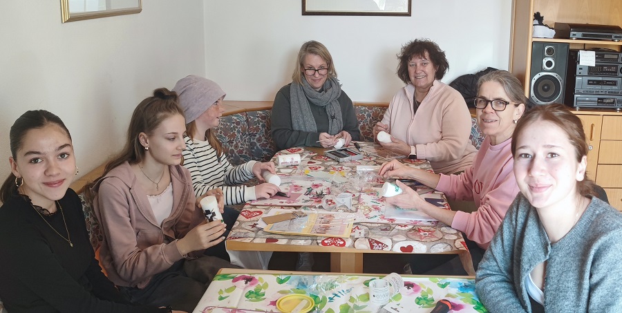 Osterkerzenbasteln Thansau 2026