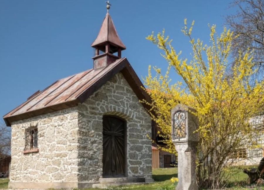 Linnerer Kapelle Ufering