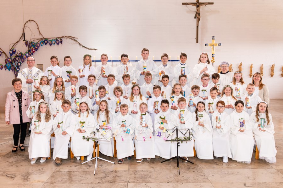 Gruppenfoto der Erstkommunion 2026