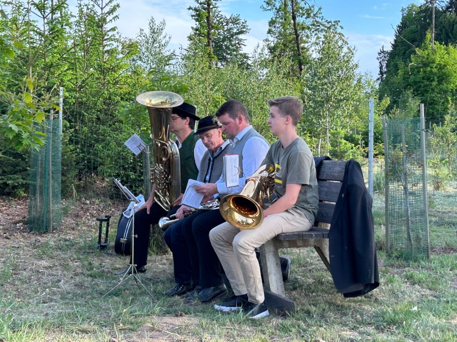 Bläser bei der Grensteinmaiandacht