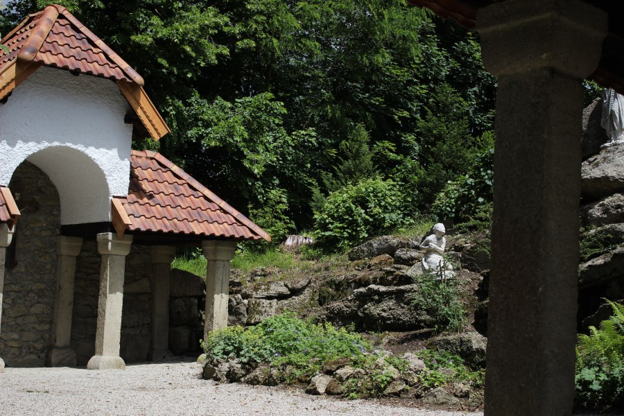 Die Lourdesgrotte