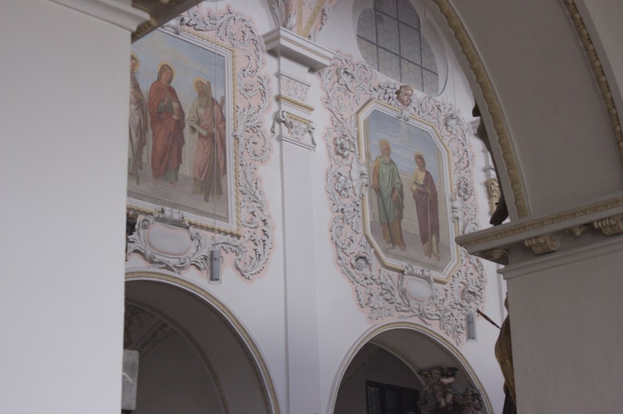 Apostelgemälde in der Pfarrkirche St. Zeno Isen