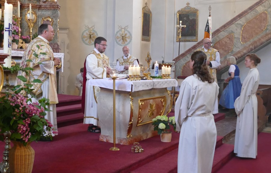 Priesterjubiläum-vier