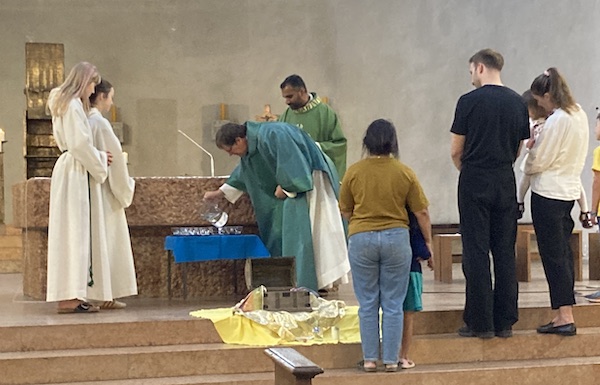Tauferneuerungsgottesdienst-XXXXX-2026-07-007-600