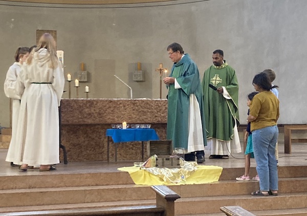 Tauferneuerungsgottesdienst-XXXXX-2026-07-008-600