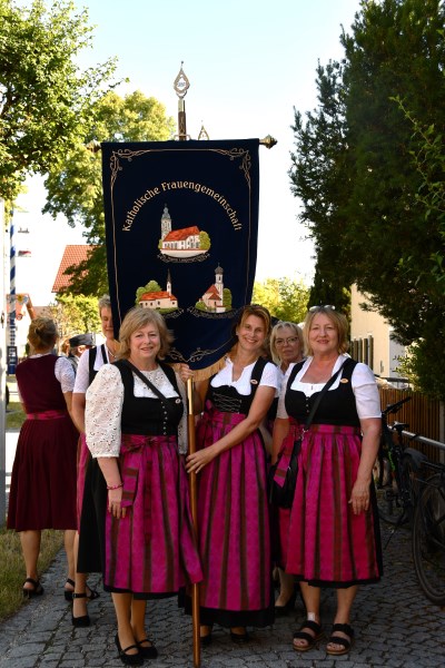 Fahnenabordnung