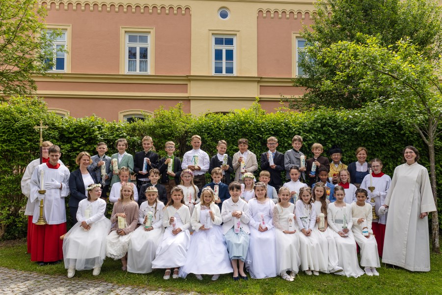 Gruppenfoto Erstkommunion 2026