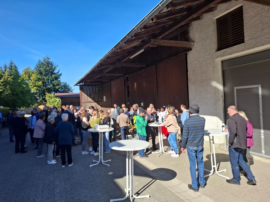 Taufkirchen, Stehempfang PV Wallfahrt