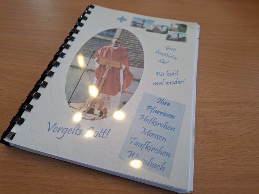 Moosen, Geschenk Buch f. Pfarrer Paul